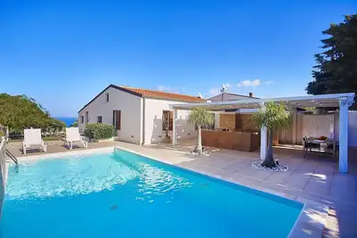 Image de Villa Azzurramara | Scopello | Sea View | Private Pool | Stylish Single-Level.
