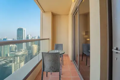 Image de 2m Walk to Jbr Beach, Charming Apartment, Sea View