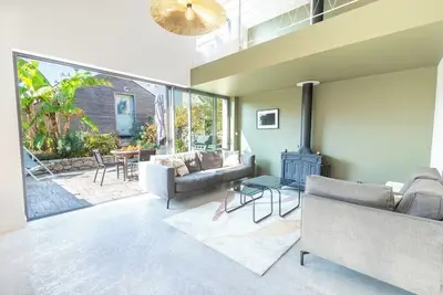 Image de Elégante longère à 5 min de l'océan, des plages et du centre ville par Groom*