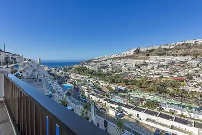 Image de Puerto Feliz 3 : Magnifique appartement rénové avec terrasse et vue sur la mer