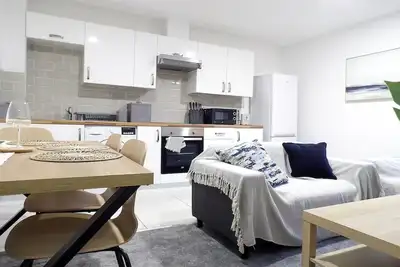 Image de Comfortable & Professional Flat