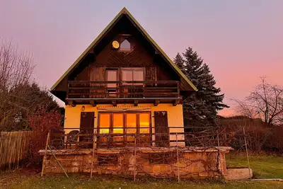 Image de 2-bedroom cabin with pool and large garden in Kamenný Přívoz