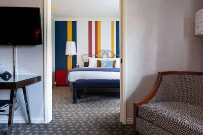 Image de Near Powell Cable Car | Italian Dining + Fitness