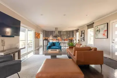 Image de Luxury Mountainside with Spectacular Views