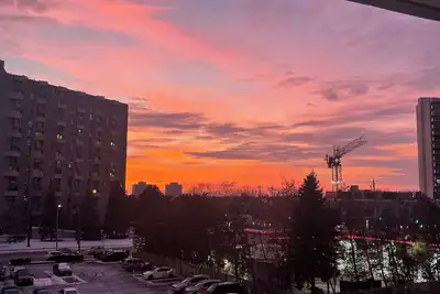 Image de World Cup Hq! 1250 sq ft, 2 Bdrm/2 Bathrm on Ttc, 20 mins from dwntn w/ parking