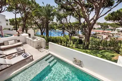 Image de Appartement « Florida » avec piscine privée, Wi-Fi et climatisation