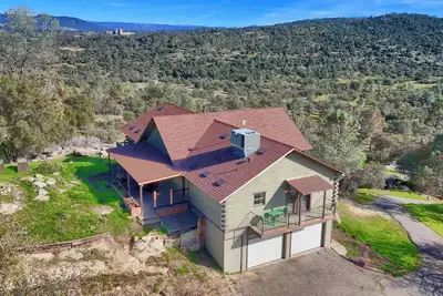 Image de Sierra Mountain View Retreat in Coarsegold