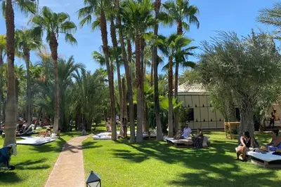 Image de Villa grand Luxe- idéale évènements -  capacité 30 personnes