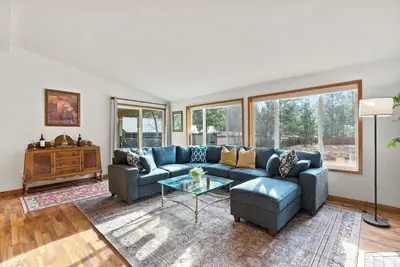 Image de Just Around the Bend For 8