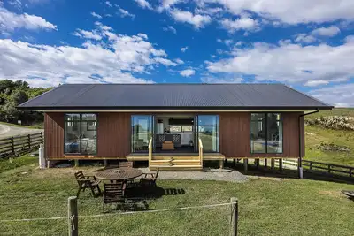 Image de Seabreeze Lookout - Moeraki Holiday Home
