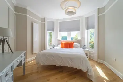 Garden Apartment Next To Beach!