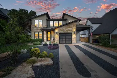 Image de Two Houses Side by Side - Sleeps 18 - 2 pools!