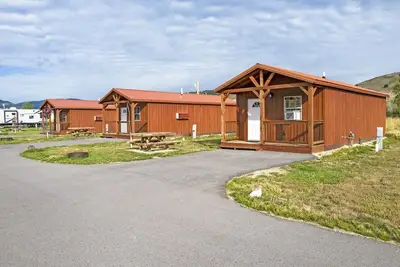 Image de Cabin 1 Peaceful 1-bedroom cabin charming Anaconda Mt