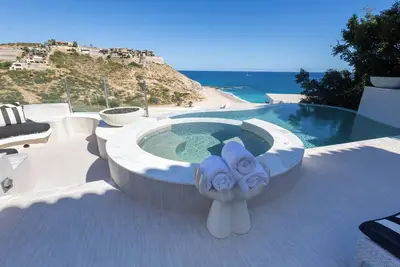 Image de Amazing 5Bedroom Oceanfront Private Pool Jacuzzi Grill Wonderful Location