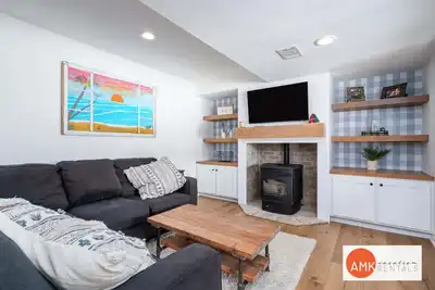 Image de Lakefront Fishing With Hot Tub and Kayaks