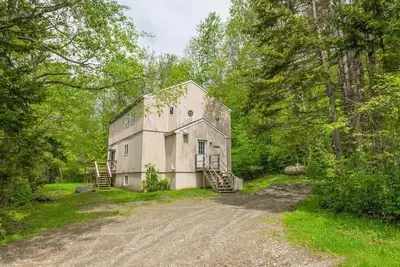 Image de Chalet With Mountain View Steps From Shuttle