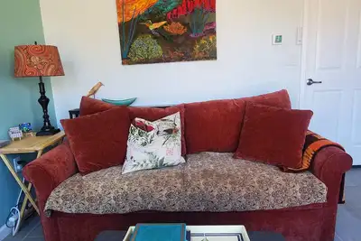 Image de The Hummingbird Haus\nOne-bedroom casita, minutes from Campbell Ave food district