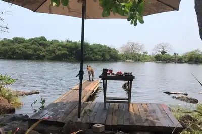 Image de Casa Malanah, with mega garden and direct access to the beach and lagoon!