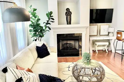 Image de Comfortable 3-bedroom Getaway Near Uptown Charlotte, Close to Everything