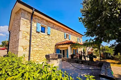 Image de Maison de vacances avec parking Skrbčići, Krk (K-25032)