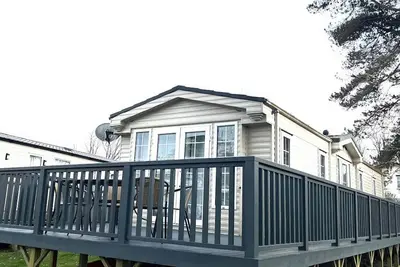 Image de Caravaggio, pet friendly, with a garden in Dinas Cross