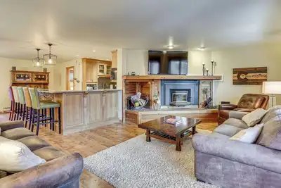Image de 2 Mtn-View Decks! East Vail Unit By Trails & Bus