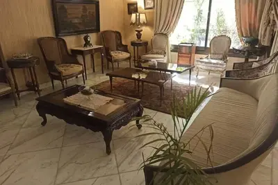 Image de Welcoming 3-bedroom apartment with Ac in vibrant Cairo Governorate