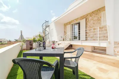 Image de Les résidences de Luciana sont à quelques pas de la plage.