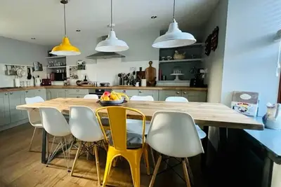 Image de Historic Central Lerwick House | Pets Welcome