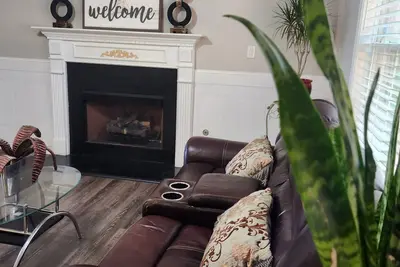 Image de Near Atl. Motor Speedway, newly constructed Water Park, airport & city of Atl