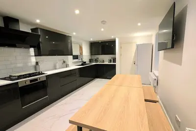 Image de Welcome to the Cobbler's family and pet friendly holiday home close to the beach