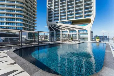 Image de Official Mercury Suites | With Rooftop Pool Access