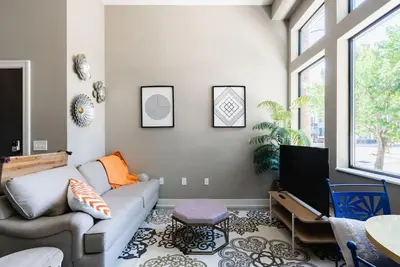 Image de Bohemian Flat - Short North - Free Parking