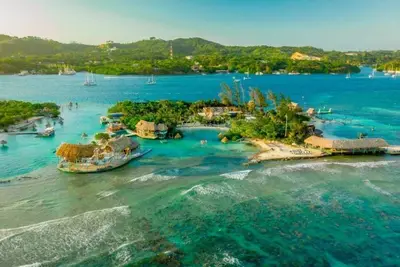 Image de New! Lux Oceanfront, 2 King Suites, Infinity Pool