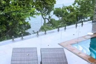 Image de New Oceanfront King Studio, Private Plunge Pool