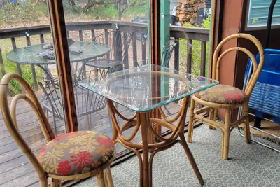 Image de Cozy Cottage in Mount Shasta with Views