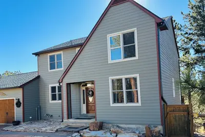 Image de Rangeview Mountain Retreat- tucked into the woods with views of Pikes Peak!