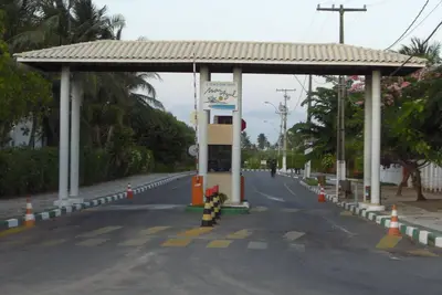 Image de Beach house in Guarajuba, best beach on the North Coast, gated community.