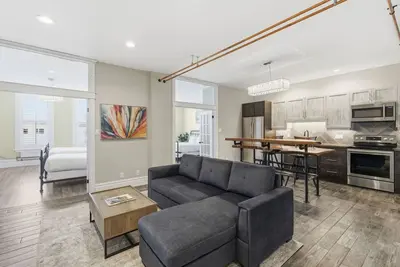 Image de 124 Hurontario Unit 1