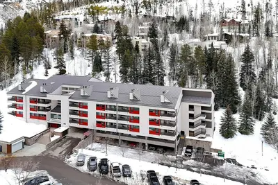 Image de Vail Loft – StreamSide Douglas Retreat Near Skiing, Creek & Village
