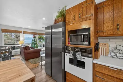 Image de Above Par - Walk to Lake, Golf, Boat ramp, Bar & Grill - Fire Pit- Pets Ok