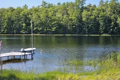 Image de Cozy Maine Lakefront Escape - Dock, Firepit + Family Fun!