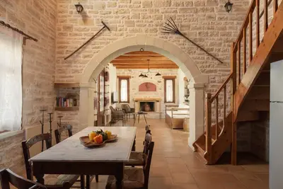 Image de Villa Myrrine, 3 Bdr, Forest Views, Private Pool, Furnished Terrace, Crete