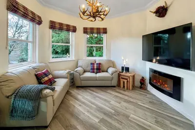 Image de 2 chambres à coucher à Banchory