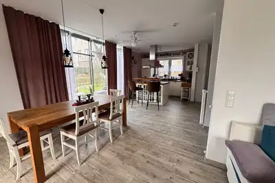 Image de House Undine in Dangast - Comfortable vacation home with conservatory and terrace