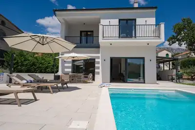 Image de Villa familiale paisible à Naklice