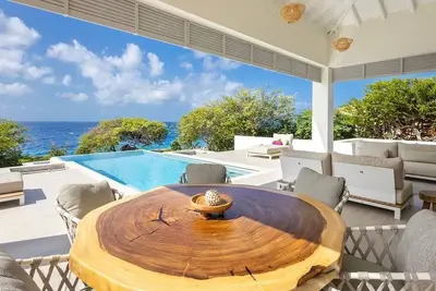 Villa Flores Corales 84