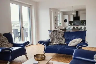Image de Appartement \"Schwalbenflug\" avec jardin commun, balcon et vue panoramique
