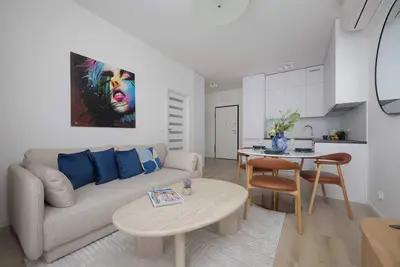Image de Krochmalna 61 Warsaw | Stylish Apartment | Air Conditioning | Balcony | SmartTV