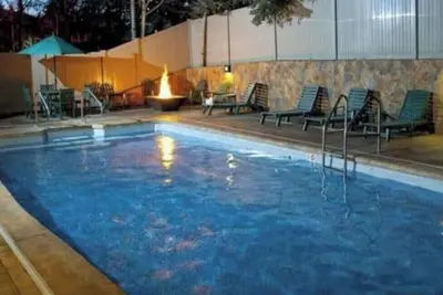 Image de Skiing- Avon Christie Lodge & Vail and Beaver Creek, sleeps 1-4